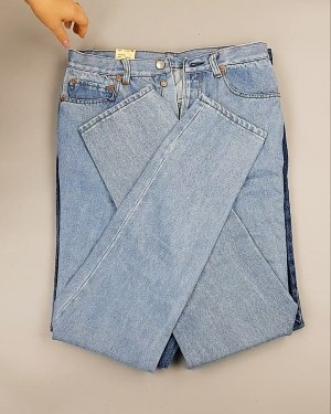 Фотография  252 - Джинсы LEVIS муж #7,6 кг, ЛОТ №7015 оптом в Костроме и Костромской области