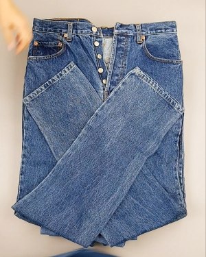 Фотография  329 - Джинсы LEVIS муж #7,5 кг, ЛОТ №7013 оптом в Костроме и Костромской области